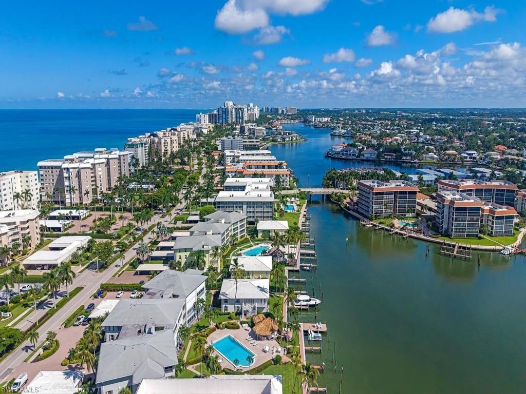 2800 Gulf Shore Blvd N, Unit 406, Naples, FL 34103 Photo