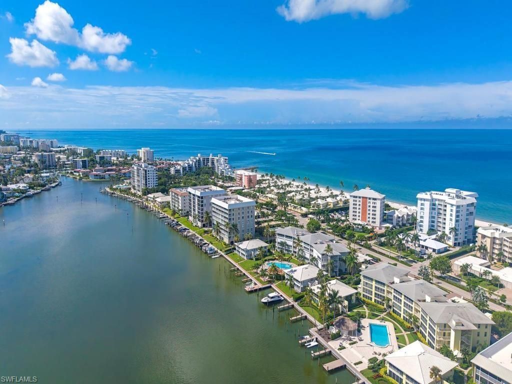 2800 Gulf Shore Blvd N, Unit 406, Naples, FL 34103 Photo
