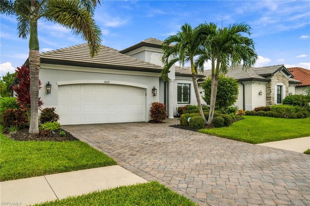 1869 Mustique St , Naples, FL 34120 Photo