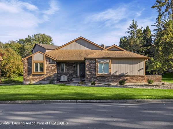 2610 Woodhill Drive, Okemos, MI 48864