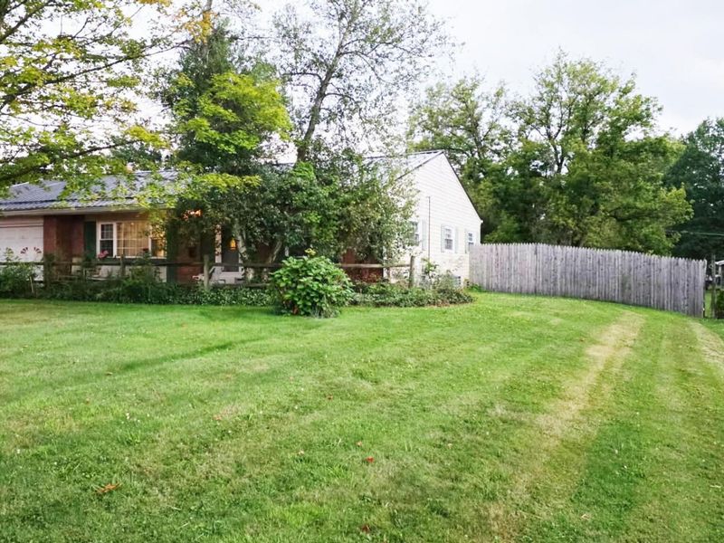 1045 Becky Drive , Mansfield, OH 44905 Photo 3