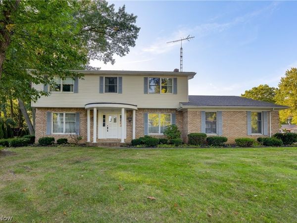 729 Millstone Lane NE, Massillon, OH 44646