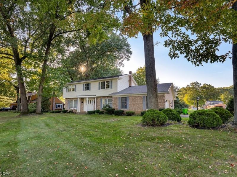729 Millstone Lane NE, Massillon, OH 44646 Photo 2