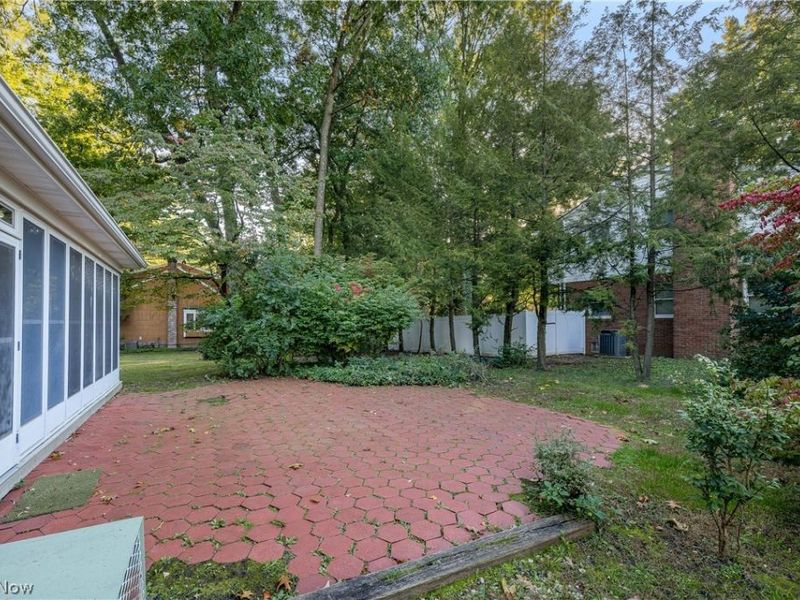 729 Millstone Lane NE, Massillon, OH 44646 Photo 24