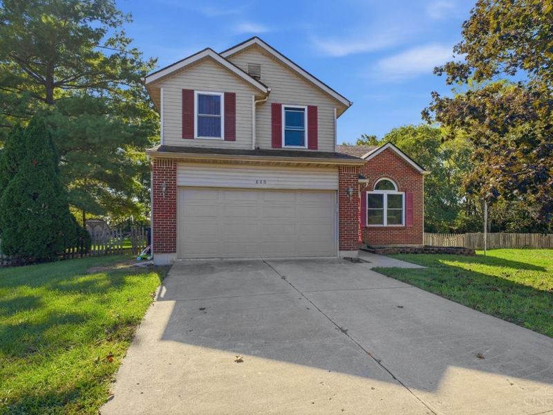 649 Alpine Place, Trenton, OH 45067 Photo 2