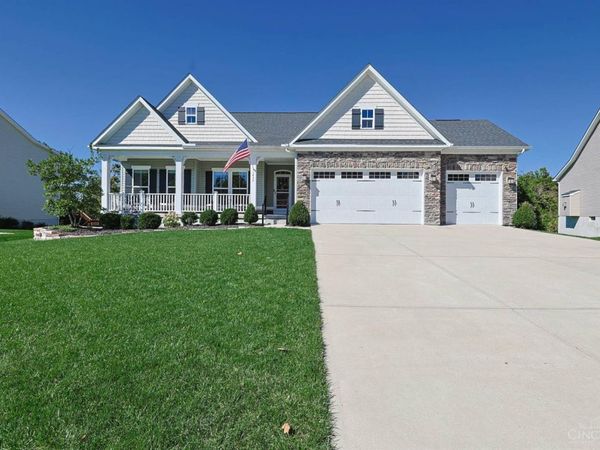 1432 Pine Bluffs, Miami Twp, OH 45150