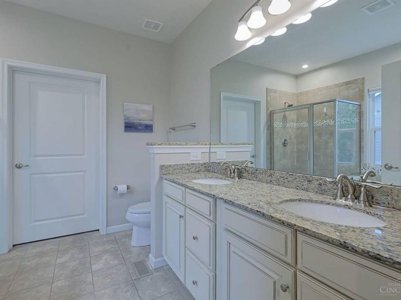 1432 Pine Bluffs Way, Miami Township, OH 45150 Photo 28