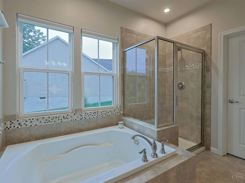 1432 Pine Bluffs Way, Miami Township, OH 45150 Photo 29