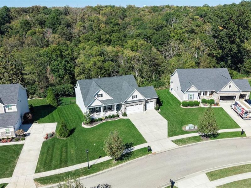 1432 Pine Bluffs Way, Miami Township, OH 45150 Photo 6