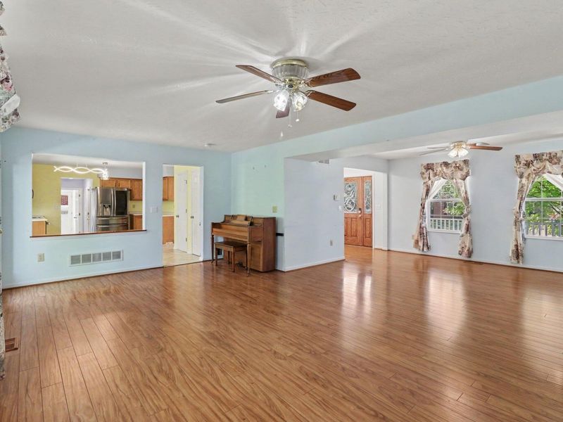 1894 Freedom Trail Drive, Independence, KY 41051 Photo 9