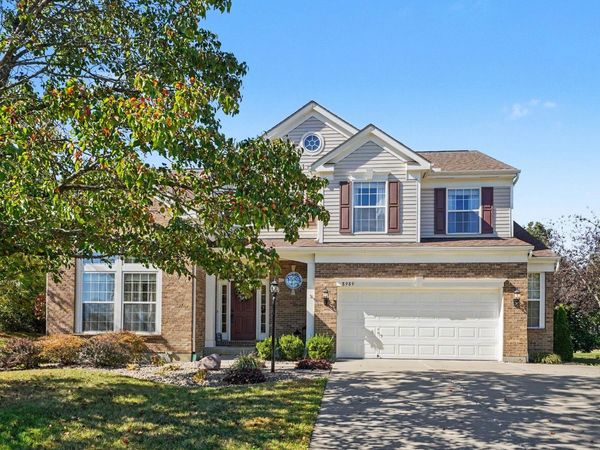 8989 Crimson Oak Drive, Florence, KY 41042