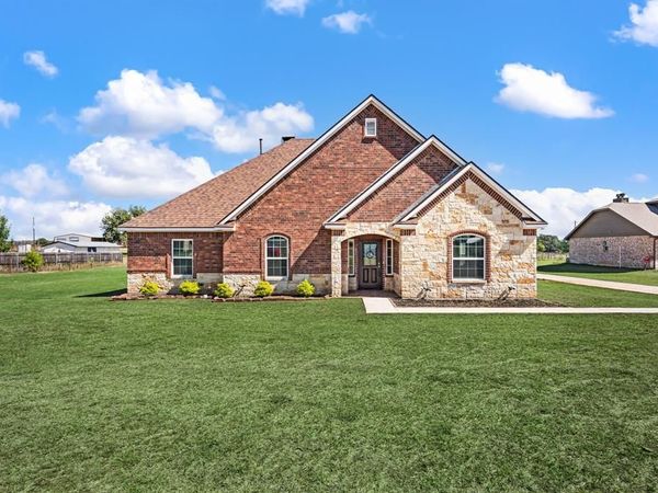 939 Old Reno Road, Reno, TX 76082