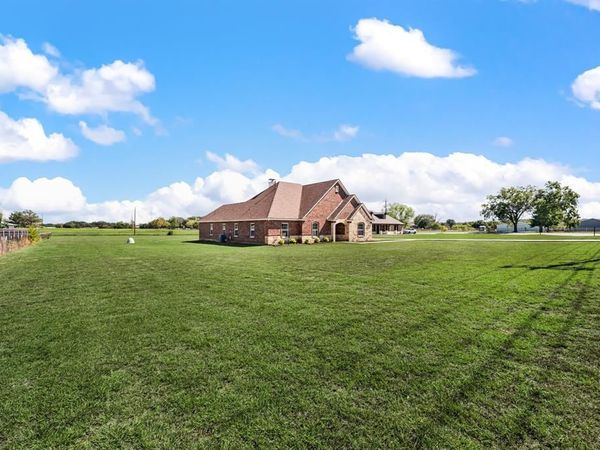 939 Old Reno Road, Reno, TX 76082