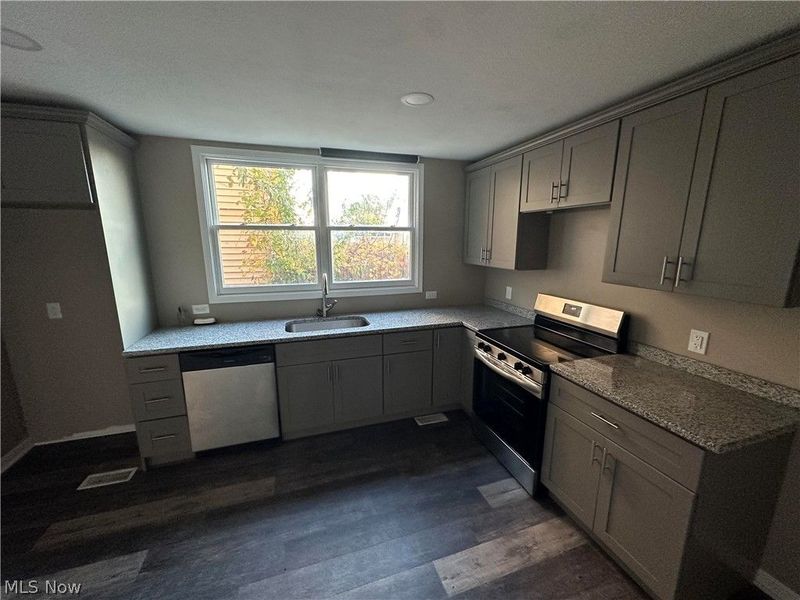 4511 Fenwick Avenue, Cleveland, OH 44102 Photo 5