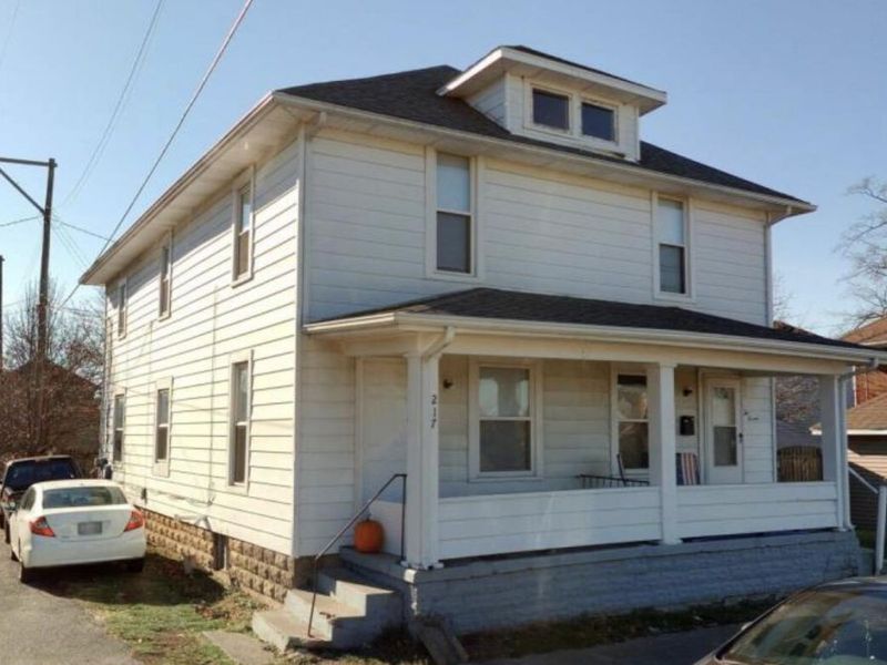 215-217 Warren Drive, Springfield, OH 45503 Photo 2