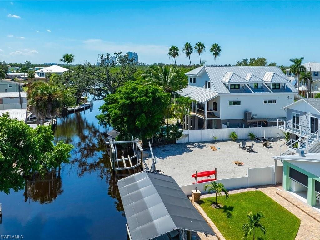 24566 Redfish St, Bonita Springs, FL 34134 Photo
