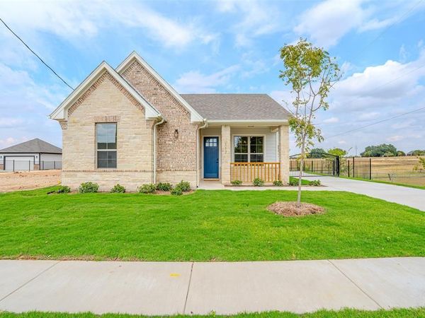112 K Street, Meridian, TX 76665
