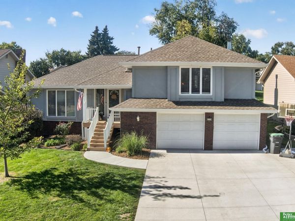 2224 S 153rd Street, Omaha, NE 68144