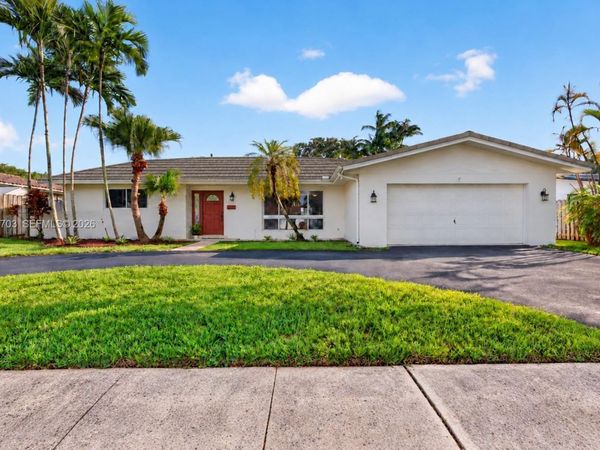 4110 Roosevelt St, Hollywood, FL 33021