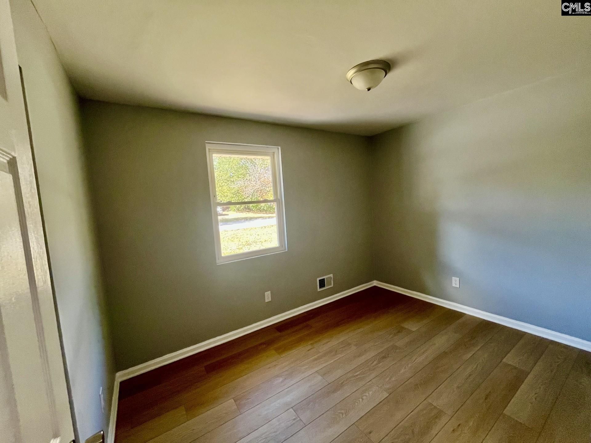 4909 Mcdonald Avenue  Photo 12