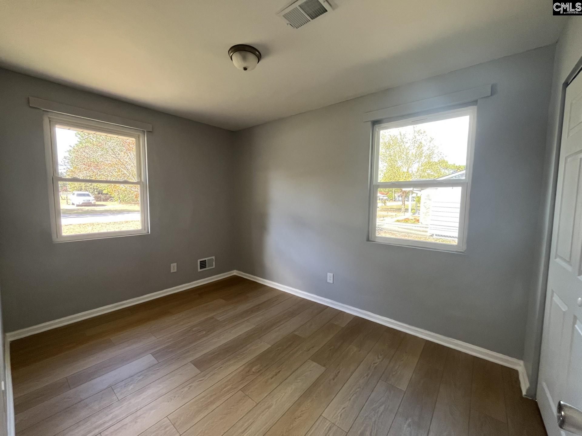 4909 Mcdonald Avenue  Photo 15