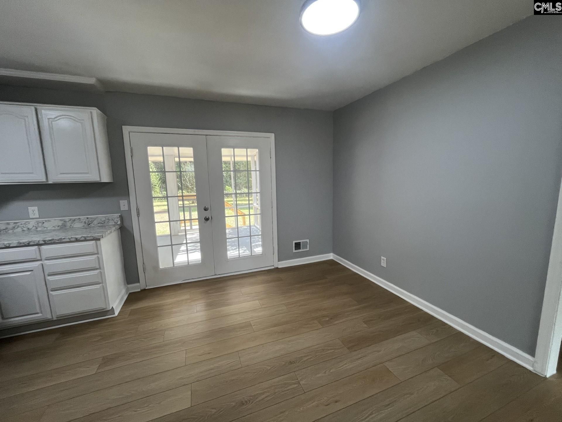4909 Mcdonald Avenue  Photo 7