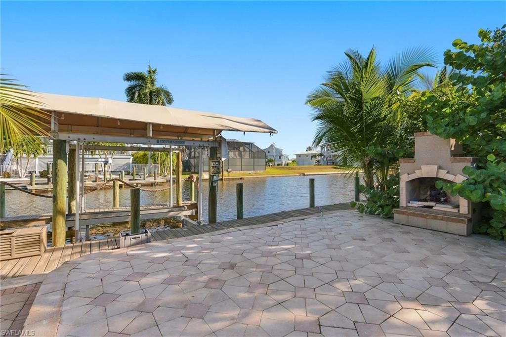211 Sterling Ave , Fort Myers Beach, FL 33931 Photo