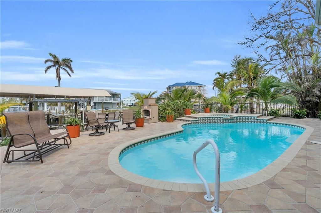 211 Sterling Ave , Fort Myers Beach, FL 33931 Photo