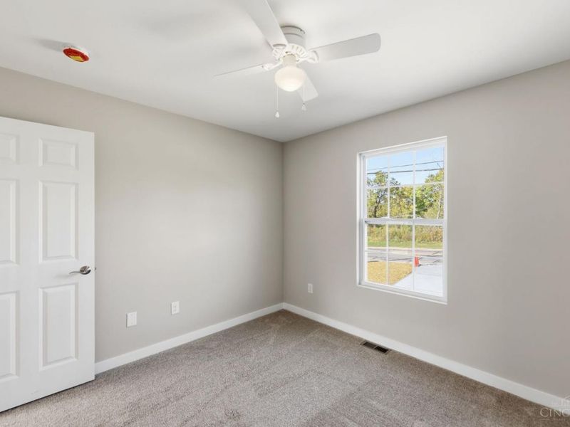 1099 Compton Road, Springfield Township, OH 45231 Photo 19