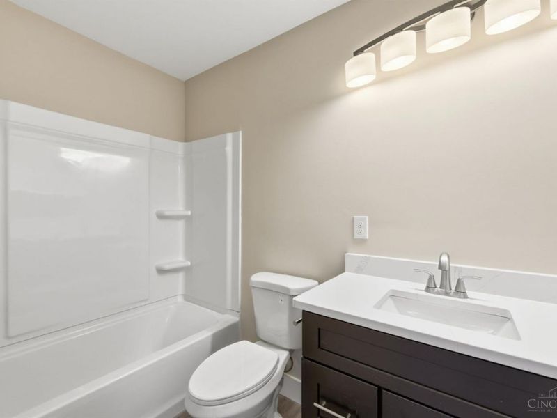 1099 Compton Road, Springfield Township, OH 45231 Photo 24