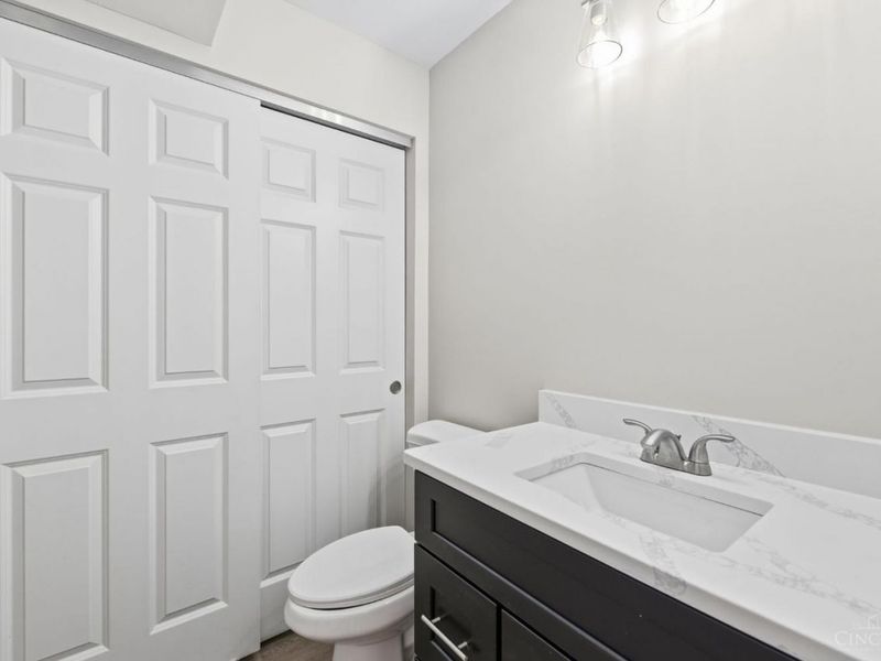 1099 Compton Road, Springfield Township, OH 45231 Photo 41
