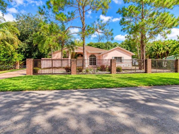 17401 SW 266th Ter , Homestead, FL 33031