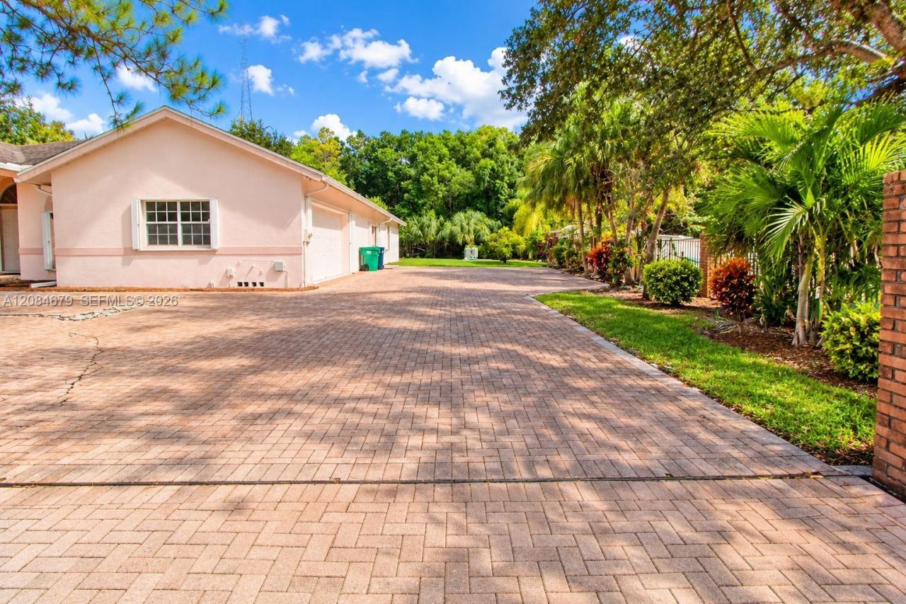 17401 SW 266th Ter , Homestead, FL 33031 Photo