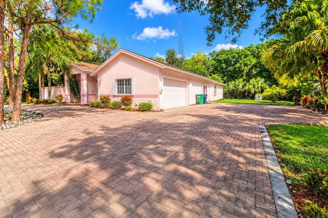 17401 SW 266th Ter , Homestead, FL 33031 Photo