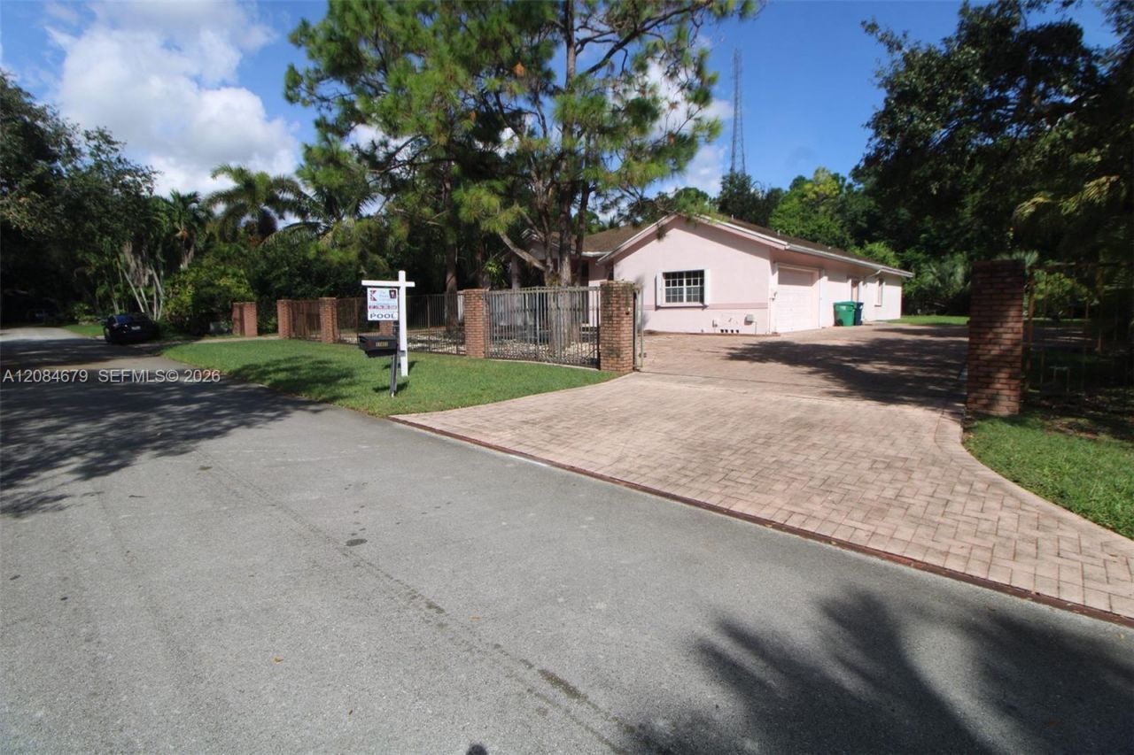17401 SW 266th Ter , Homestead, FL 33031 Photo