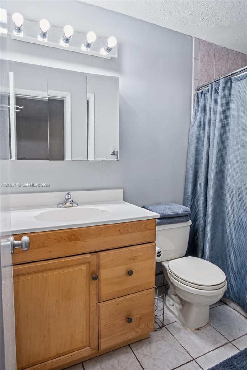 6641 Fillmore St , Hollywood, FL 33024 Photo