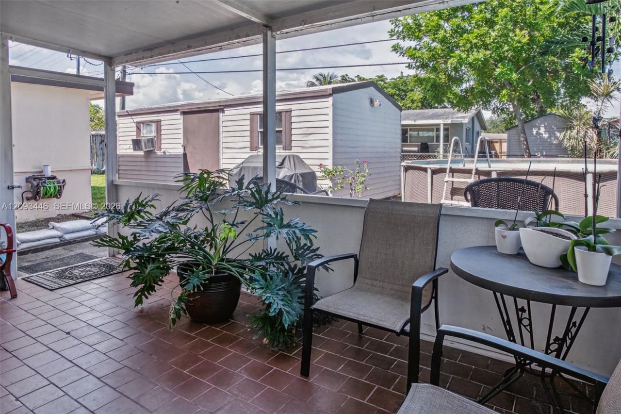 6641 Fillmore St , Hollywood, FL 33024 Photo