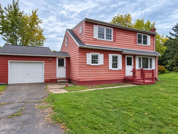 3753 County Rte 51, Hannacroix, NY 12087