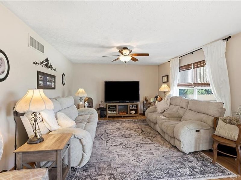9830 Old Columbus Road, South Vienna, OH 45369 Photo 26
