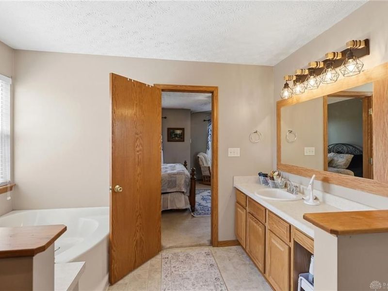 9830 Old Columbus Road, South Vienna, OH 45369 Photo 34