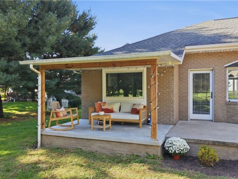 1055 Colonial Drive, Salem, OH 44460 Photo 8
