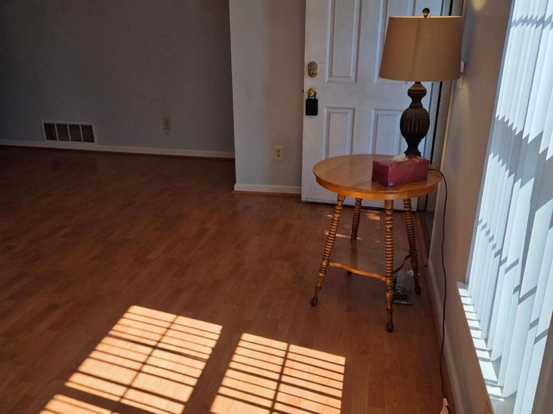 3172 El Greco Drive , Columbus, OH 43204 Photo 6