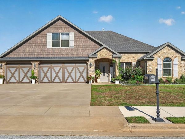 1508 Shook Drive , Cave Springs, AR 72718