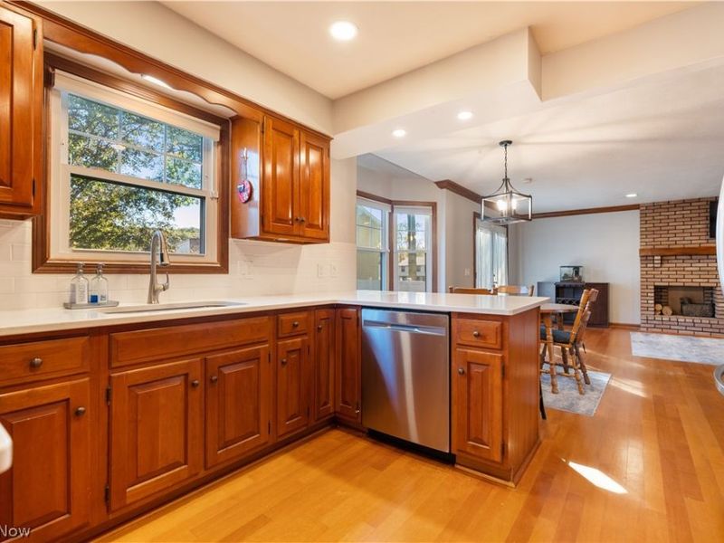 6945 Ponteberry Street NW, Canton, OH 44718 Photo 13