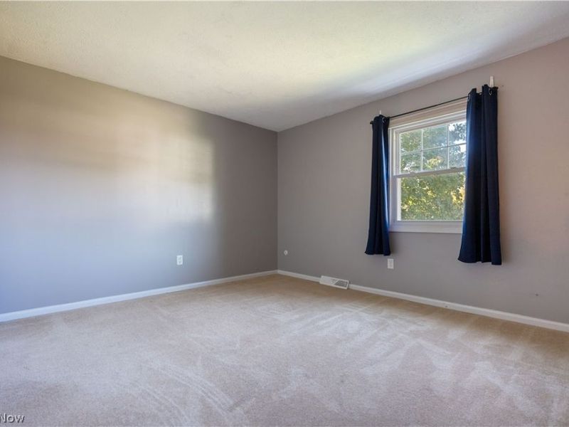 6945 Ponteberry Street NW, Canton, OH 44718 Photo 30