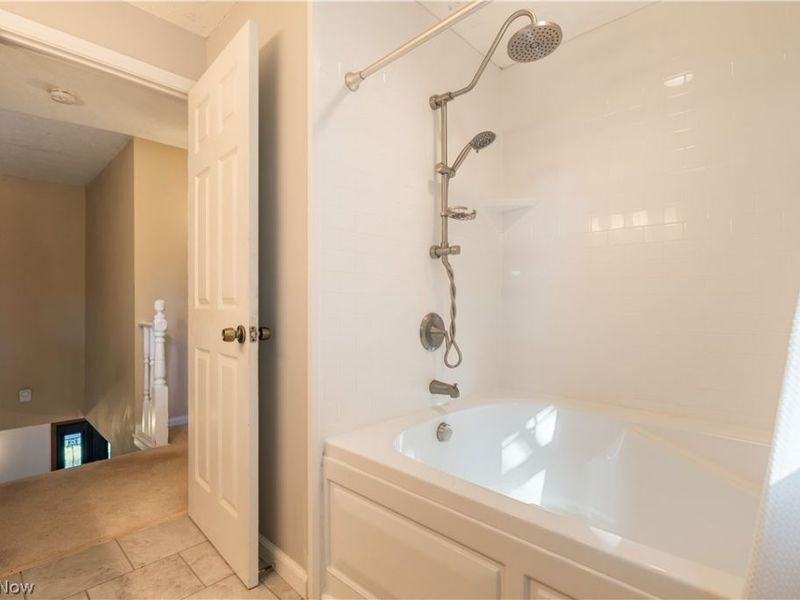 6945 Ponteberry Street NW, Canton, OH 44718 Photo 36