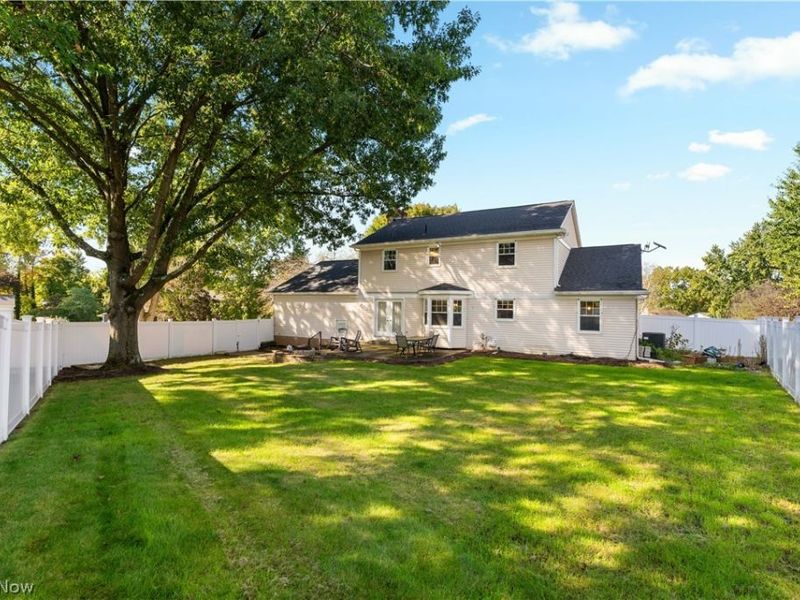 6945 Ponteberry Street NW, Canton, OH 44718 Photo 5