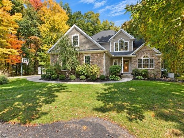 13537 Shirley Drive , Leroy, OH 44077