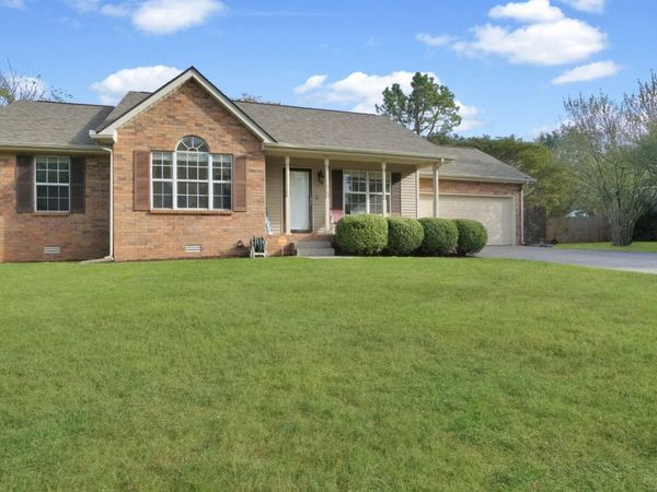 1403 Sycamore Dr , Murfreesboro, TN 37128