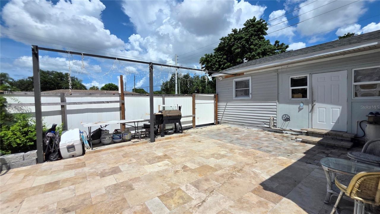 1702 26th Street W, Bradenton, FL 34205 Photo